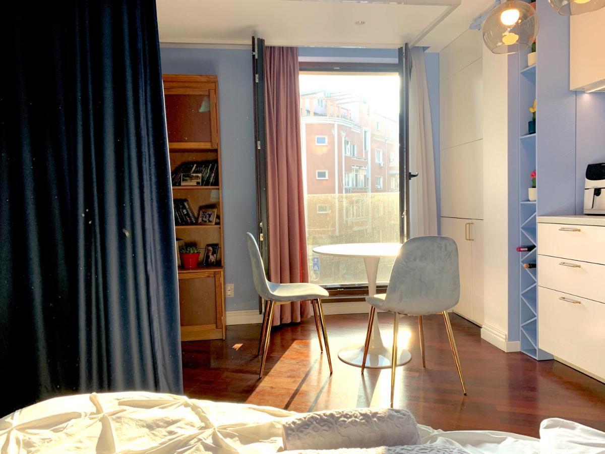 Downtown Italian Studio Bucureşti Eksteriør bilde